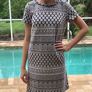 Black and white patterned dress